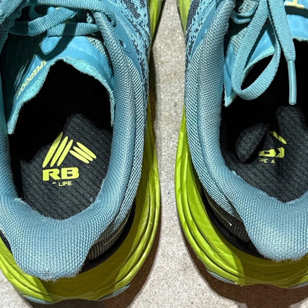 Hoka Speedgoat 5 w/ Vibram Running Shoe Women’s Size 10B Workout Trail Hiking